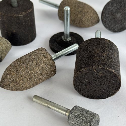 meule-sur-tige-vendu-par-marisa-lyon